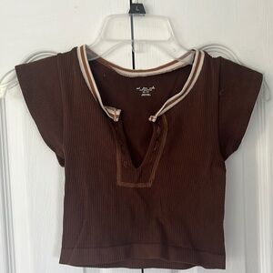 Urban outfitters, extra small brown cropped top